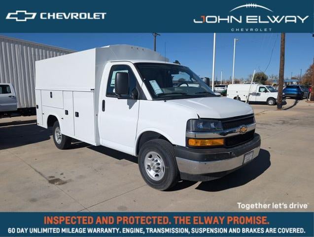 2025 Chevrolet Express Commercial Cutaway
