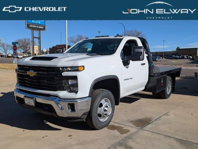 2025 Chevrolet Silverado 3500 HD CC